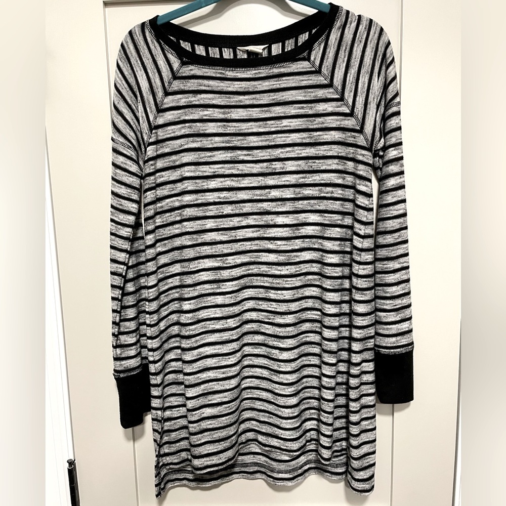 Small Caslon long sleeve shirt